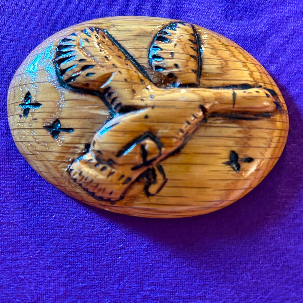 VTG Hand Carved Lacquered Wood Belt Buckle w/Duck.